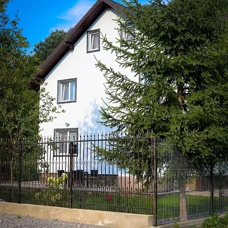 Villa Casa De Pe Rau *